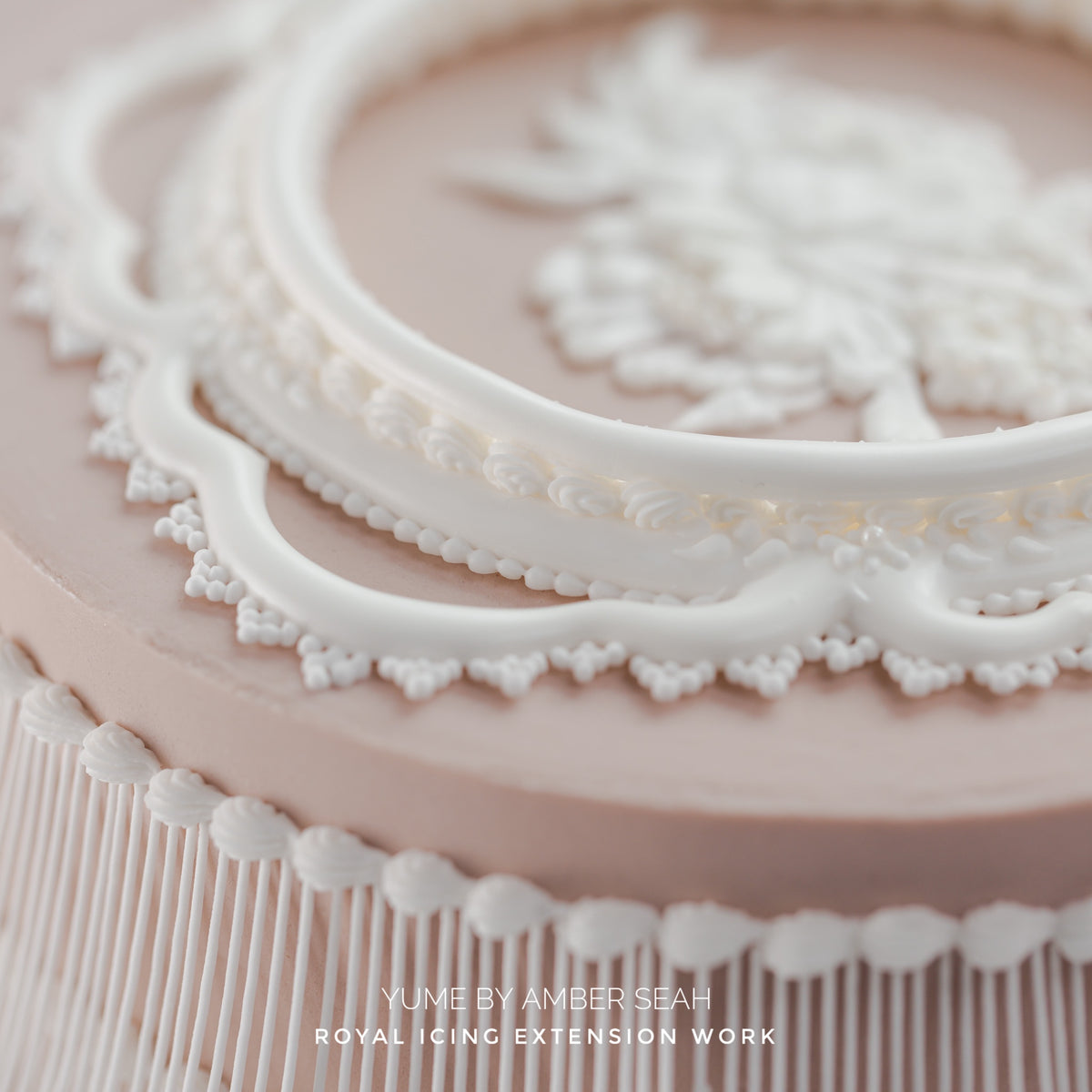 2 Day Masterclass: Royal Icing Showpiece – Yume Patisserie