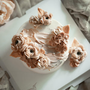 
                  
                    Load image into Gallery viewer, Buttercream flower cake in nude and beige colours.
                  
                