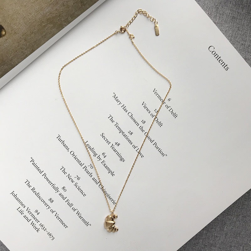925 Silver Croissant Necklace in Gold Color
