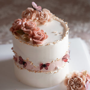 
                  
                    Load image into Gallery viewer, Masterclass: Faultline Butterfly Garden Cake
                  
                