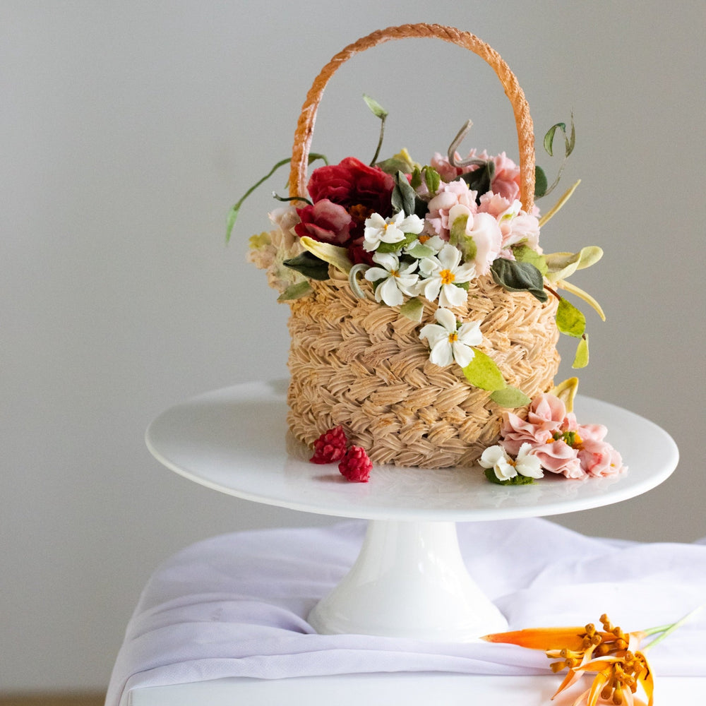
                  
                    Load image into Gallery viewer, Korean Buttercream Flower Basket Cake (Red &amp;amp; Pink)
                  
                