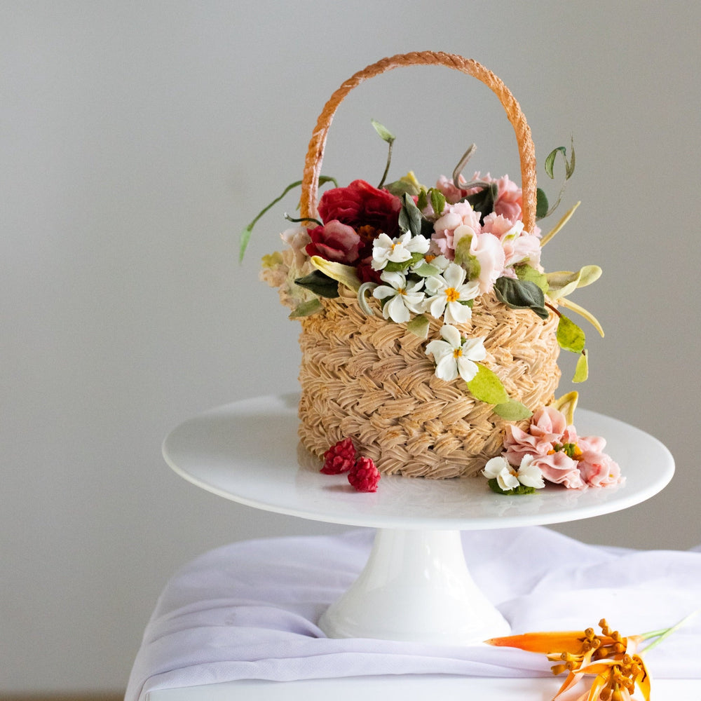 
                  
                    Load image into Gallery viewer, Masterclass: Korean Buttercream Flower Basket Cake
                  
                